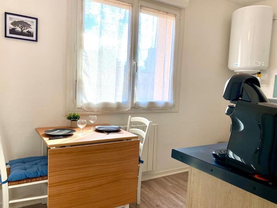 T2 Cosy Proche Hopital + Parking Gratuit Sur Place Auxerre Ngoại thất bức ảnh